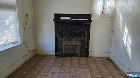570--574 Mount Prospect Newark NJ 07104