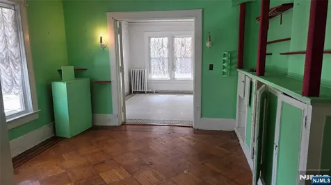 570--574 Mount Prospect Newark NJ 07104