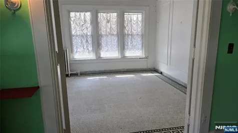 570--574 Mount Prospect Newark NJ 07104