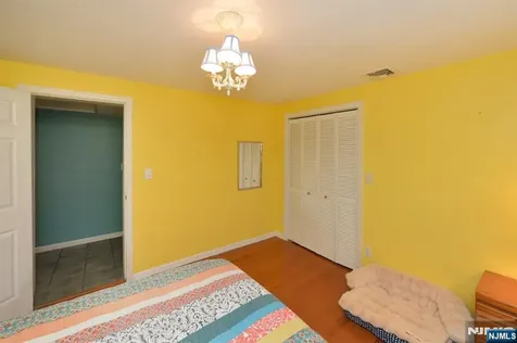 178 Franklin Street Northvale NJ 07647