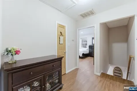 260 Hamilton Road Teaneck NJ 07666