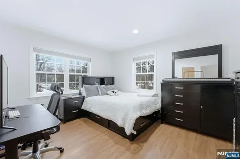 260 Hamilton Road Teaneck NJ 07666