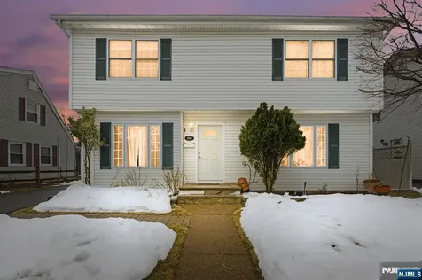 260 Hamilton Road Teaneck NJ 07666