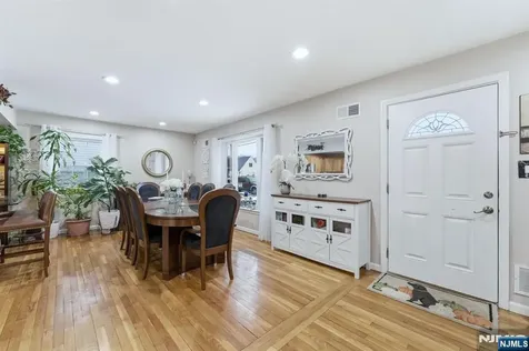 260 Hamilton Road Teaneck NJ 07666