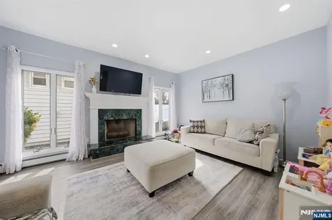 270 Baldwin Avenue Hasbrouck Heights NJ 07604