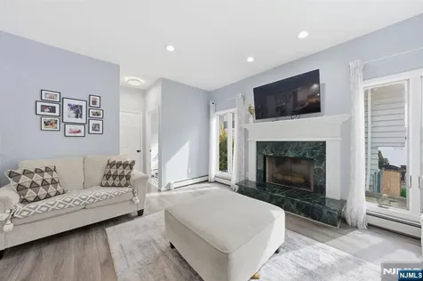 270 Baldwin Avenue Hasbrouck Heights NJ 07604