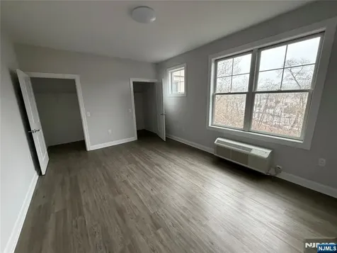 40 Park Avenue Park Ridge NJ 07656