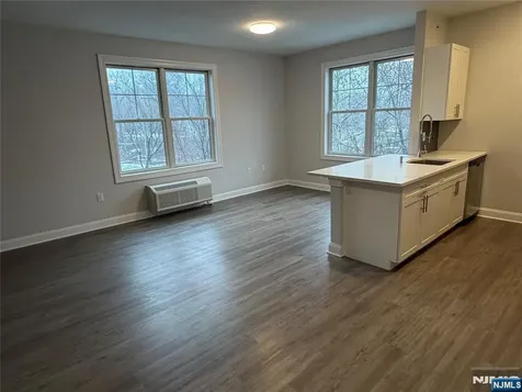 40 Park Avenue Park Ridge NJ 07656