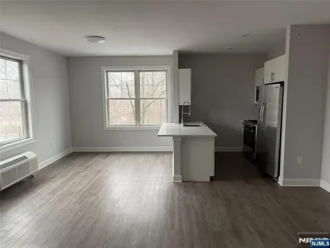 40 Park Avenue Park Ridge NJ 07656