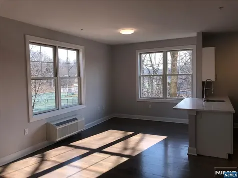 40 Park Avenue Park Ridge NJ 07656