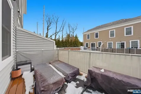62 Roosevelt Drive Wood Ridge NJ 07075