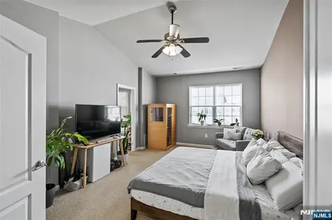 75 Wesmont Drive Wood Ridge NJ 07075