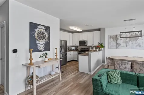 75 Wesmont Drive Wood Ridge NJ 07075