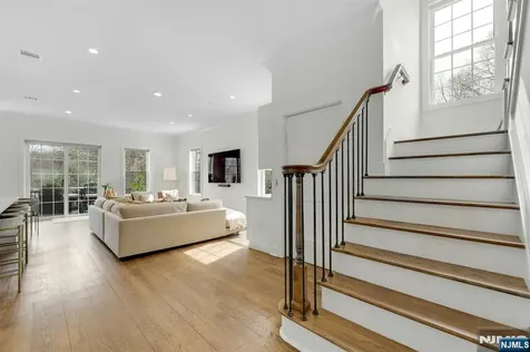 106 Brandon Court Montvale NJ 07645