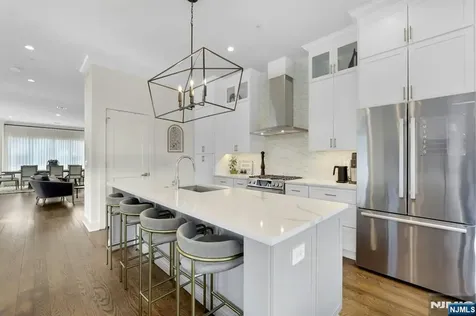 106 Brandon Court Montvale NJ 07645