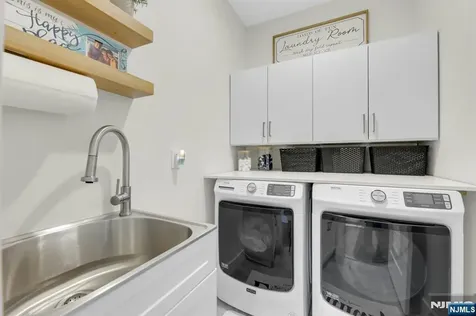 106 Brandon Court Montvale NJ 07645