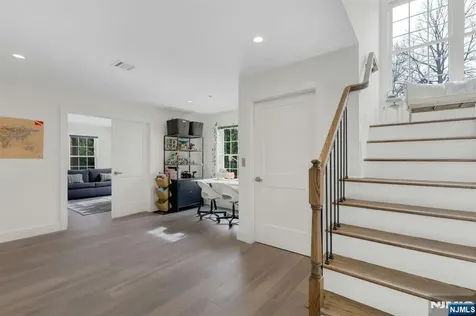 106 Brandon Court Montvale NJ 07645