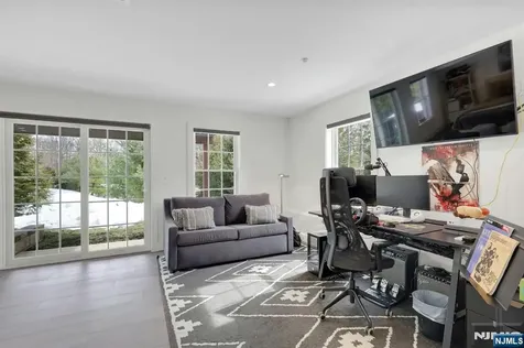 106 Brandon Court Montvale NJ 07645