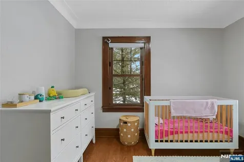 8 Edgewood Avenue Wyckoff NJ 07481