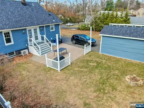 8 Edgewood Avenue Wyckoff NJ 07481
