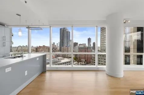 77 Hudson Street Jersey City NJ 07302