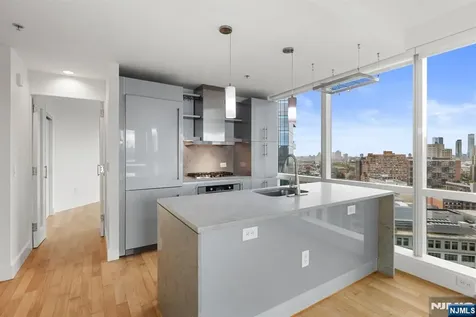 77 Hudson Street Jersey City NJ 07302