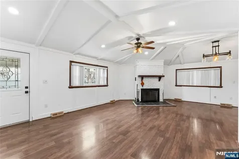 28 Butler Street Clifton NJ 07011