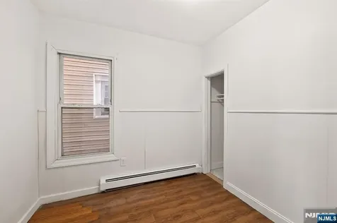 190 N 1st Street Paterson NJ 07522