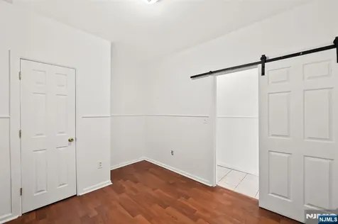 190 N 1st Street Paterson NJ 07522
