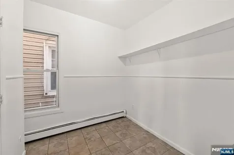 190 N 1st Street Paterson NJ 07522