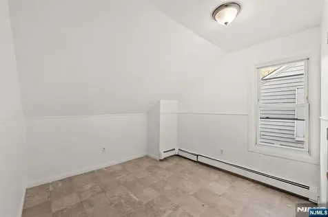 190 N 1st Street Paterson NJ 07522