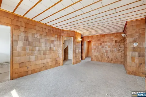 65 Marsellus Place Garfield NJ 07026