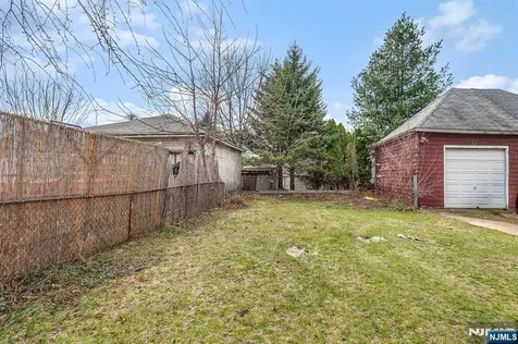 65 Marsellus Place Garfield NJ 07026