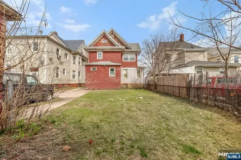 65 Marsellus Place Garfield NJ 07026