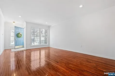 26 Birchwood Lane North Haledon NJ 07508