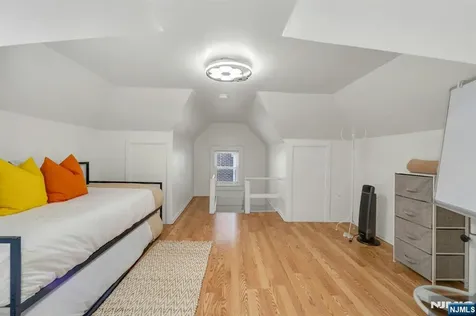31 72nd Street North Bergen NJ 07047