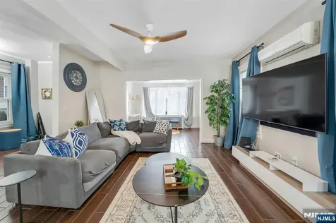 31 72nd Street North Bergen NJ 07047