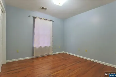 43 2nd Avenue Newark NJ 07104