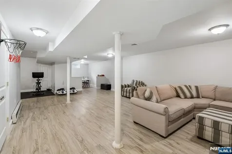 44 Millbrook Road Harding Township NJ 07976
