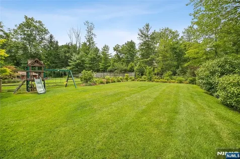 44 Millbrook Road Harding Township NJ 07976