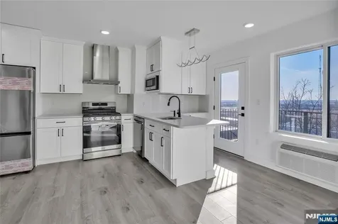 2601 Jane Street North Bergen NJ 07047
