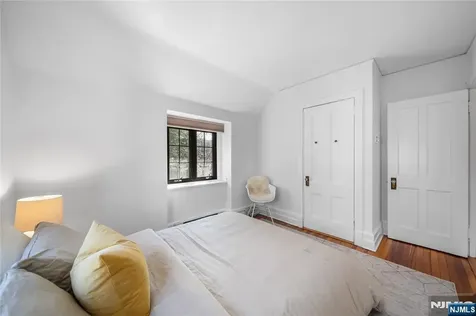 1 Byrne Lane Tenafly NJ 07670