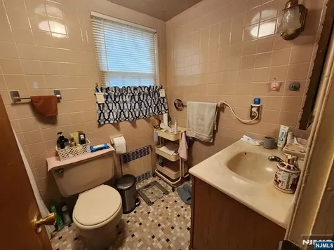 5 Bellevue Avenue Bloomfield NJ 07003