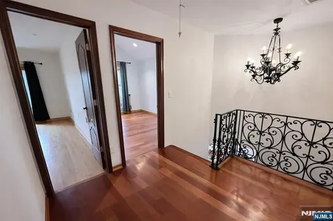 416 Oncrest Terrace Cliffside Park NJ 07010