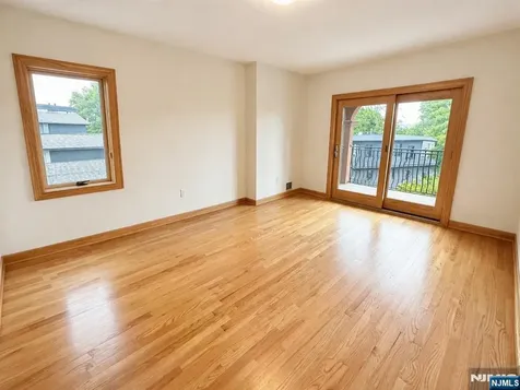 416 Oncrest Terrace Cliffside Park NJ 07010