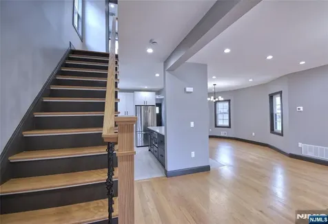 72 Hille Place Ridgefield Park NJ 07660
