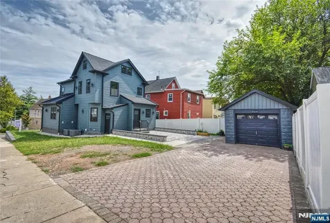 72 Hille Place Ridgefield Park NJ 07660