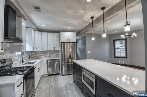72 Hille Place Ridgefield Park NJ 07660