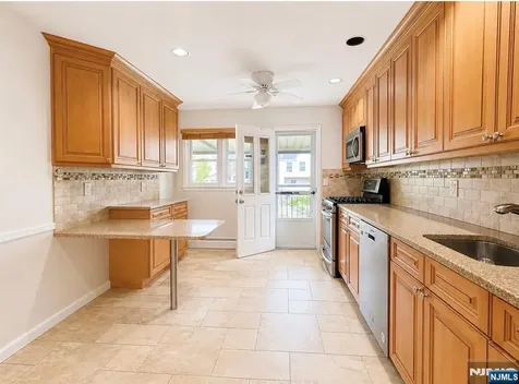 274 Seton Hall Drive Paramus NJ 07652
