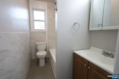 308 Milburn Avenue Lyndhurst NJ 07071